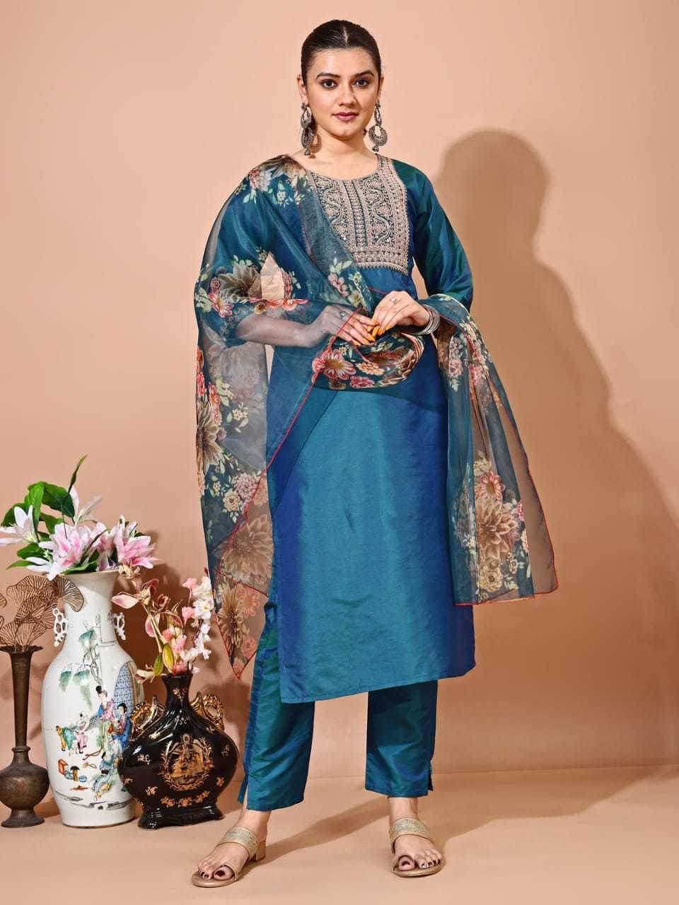 Silk Embroidered Kurti - MYLUXURY LANE ENTERPRISE